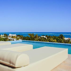 We Hotel Puerto Morelos